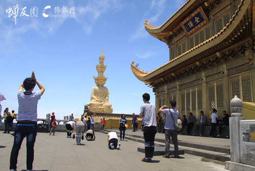 峨眉山朝圣之旅