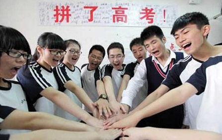 今日开卷，习近平对高考生有话说