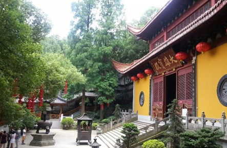 佛教旅游专家来盐开展五大古寺调研