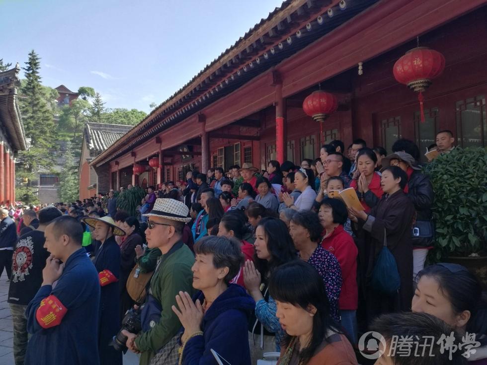 五台山千僧祈福法会 恭贺梦参老和尚103岁寿诞｜蝉友圈佛旅网