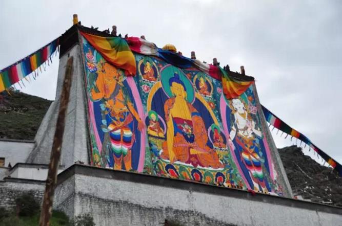 西藏藏地节日之日喀则展佛节|西藏佛教旅游
