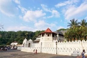 斯里兰卡：佛陀三临宝岛 法显两度春秋