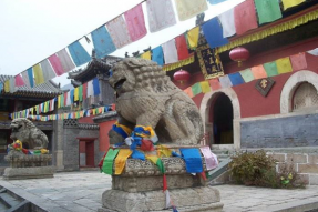 五台山人文历史——罗睺寺木唐雕石狮-蝉友圈 佛旅网 佛教旅游 佛教圣地 佛旅领队 佛教导游