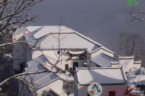 九华山百岁宫