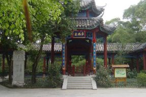 禅宗祖师圣迹国恩寺：卓锡泉  六祖朝圣 六祖弘法地、涅槃地出生地、奉灵地、说法地、避难地、携祖衣住锡处